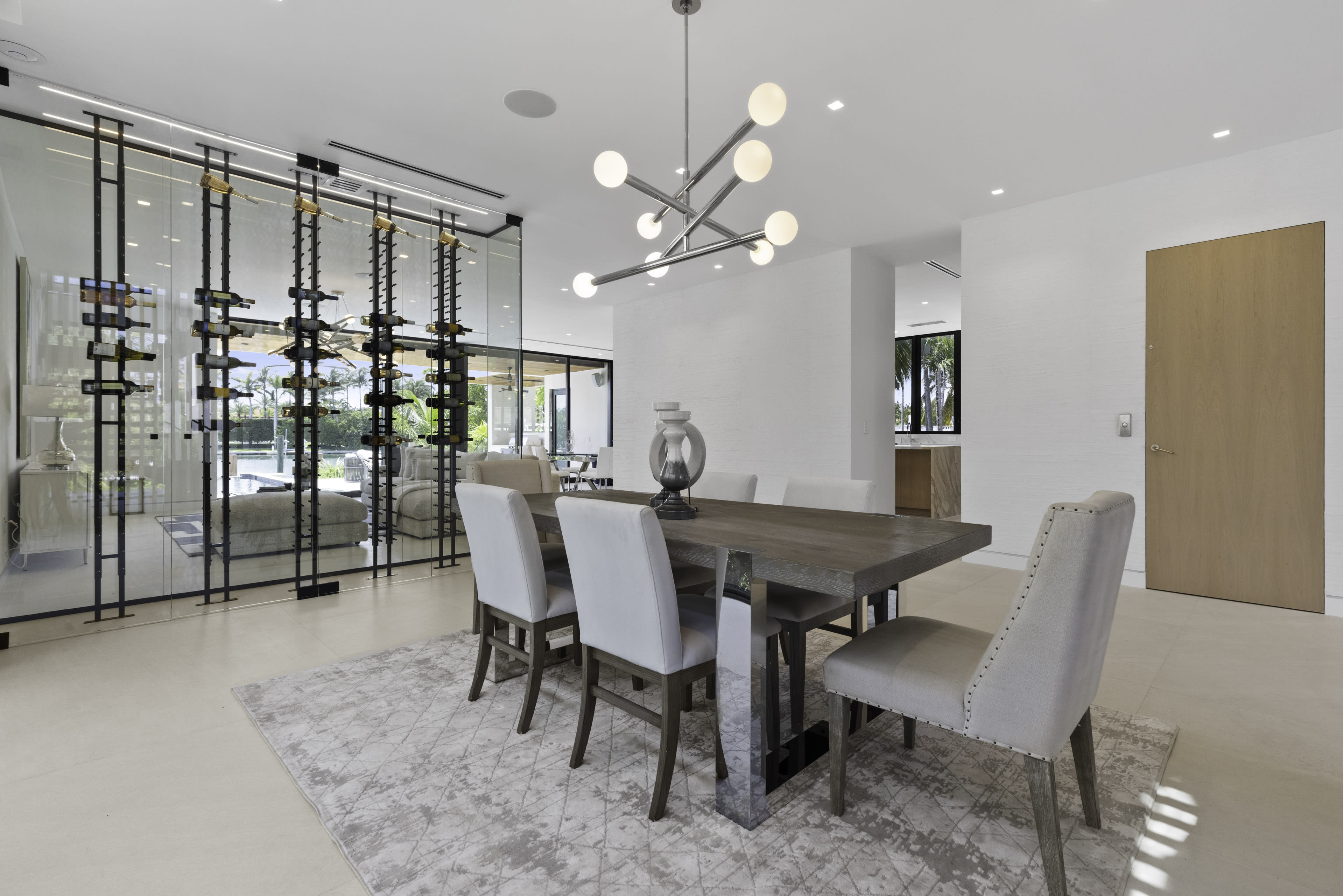Waterfront Luxury state - Image 55