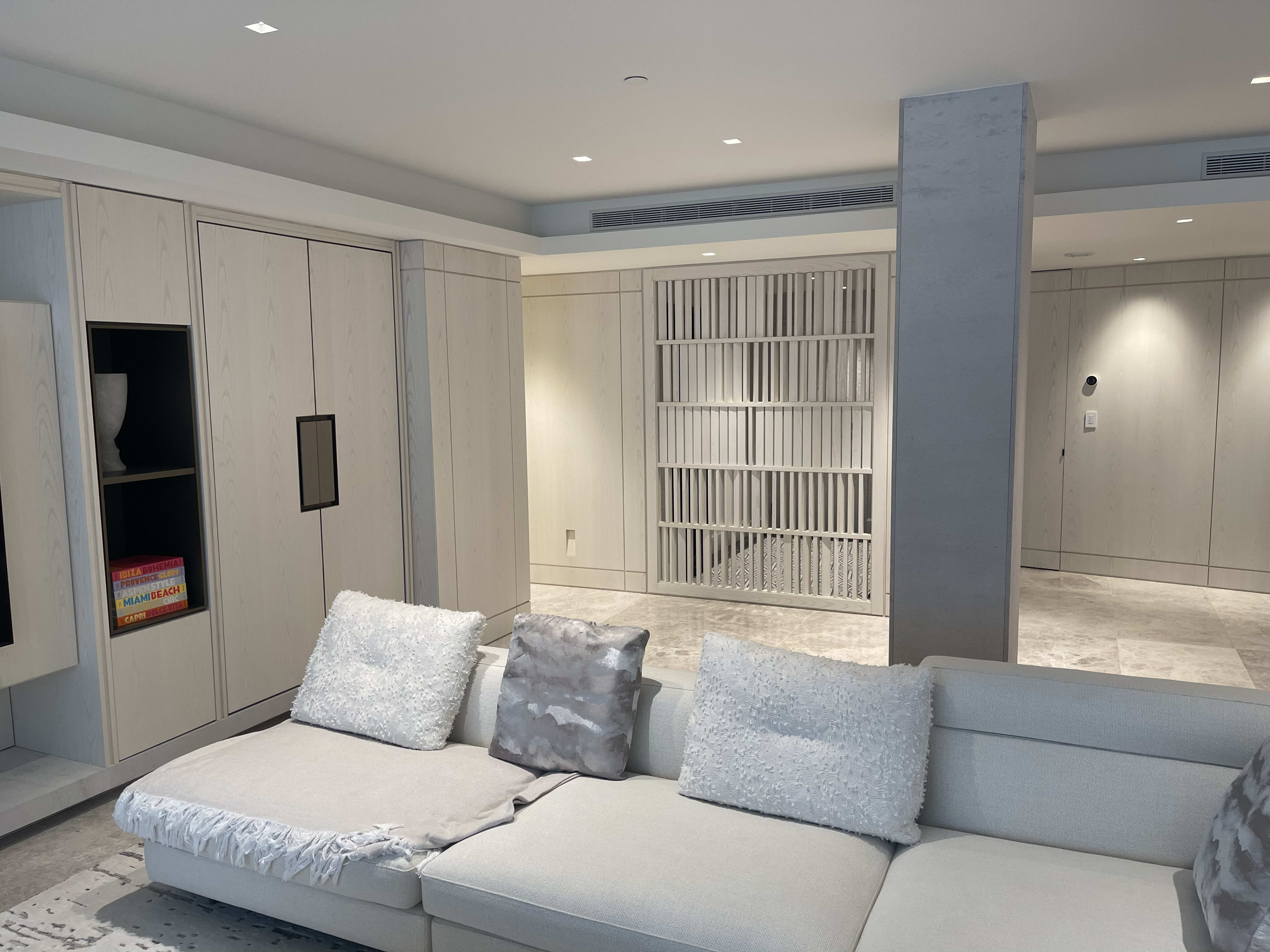 Majestic Towers at Bal Harbour - Image 4