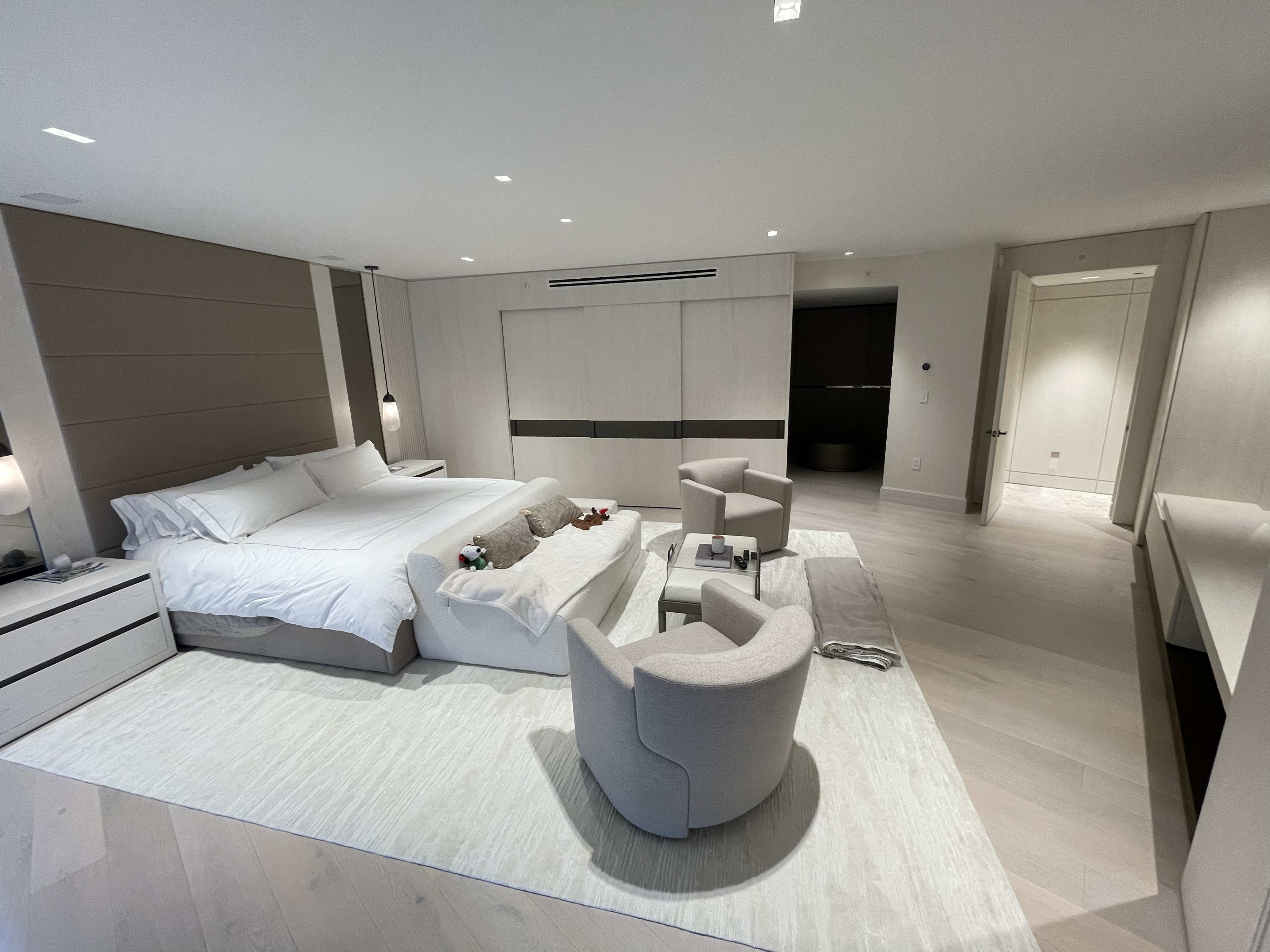 Majestic Towers at Bal Harbour - Image 13