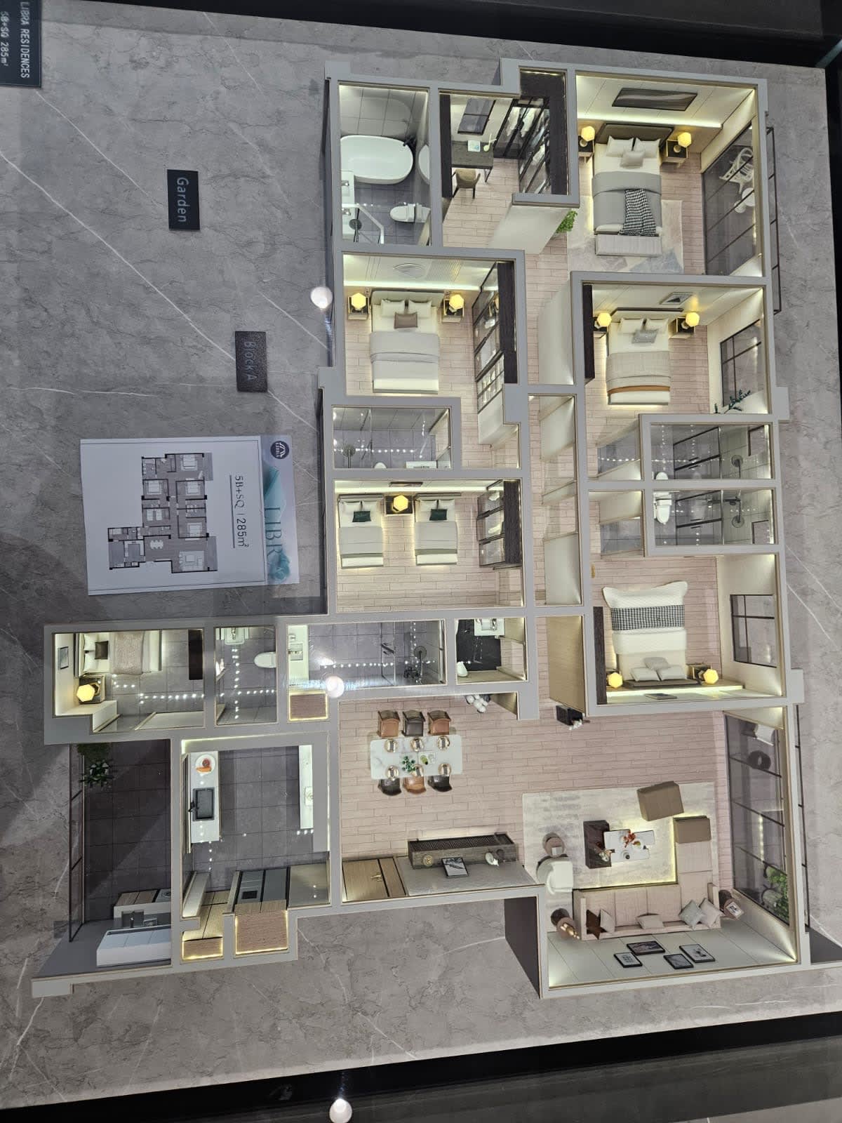Floor layout