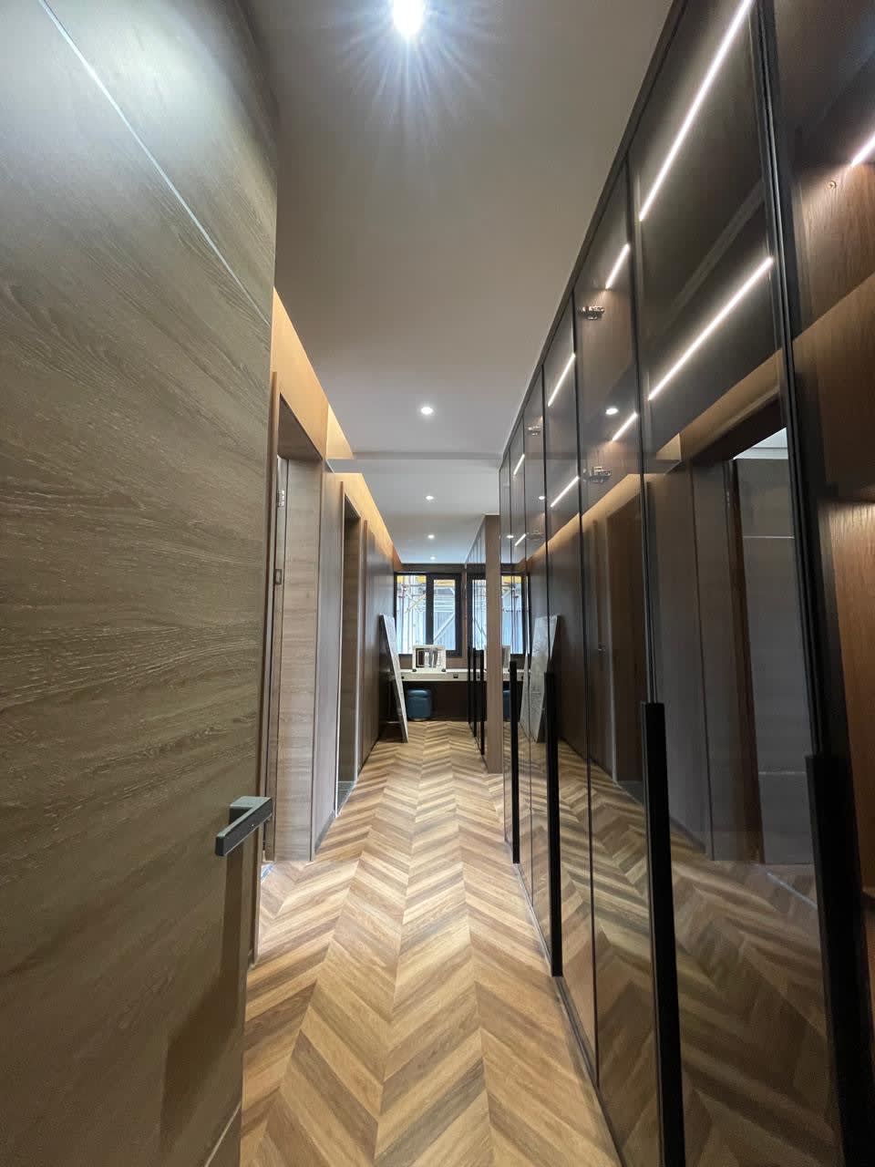 Walk in closet 
