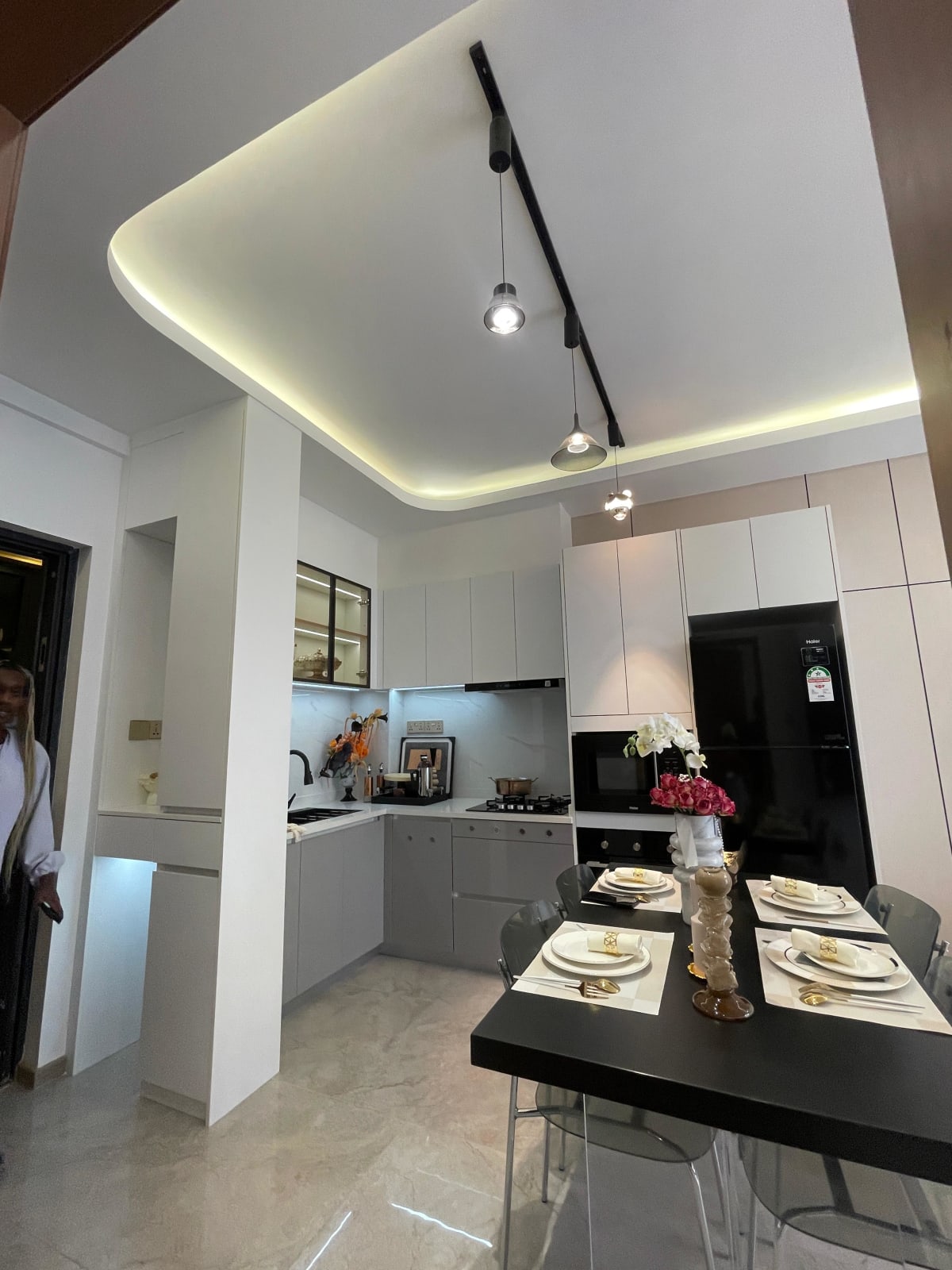 Dining + Kitchen