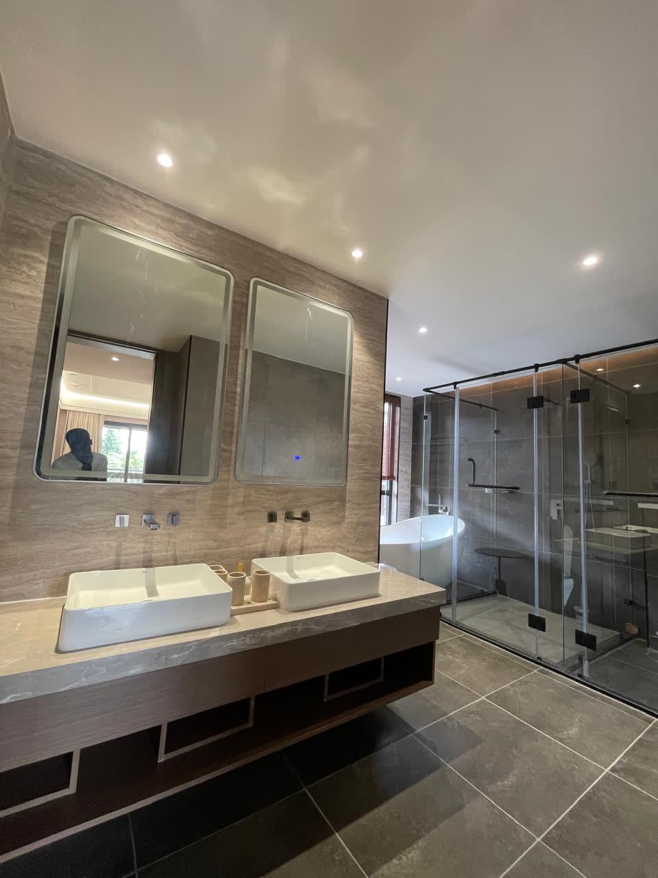 Vanity area