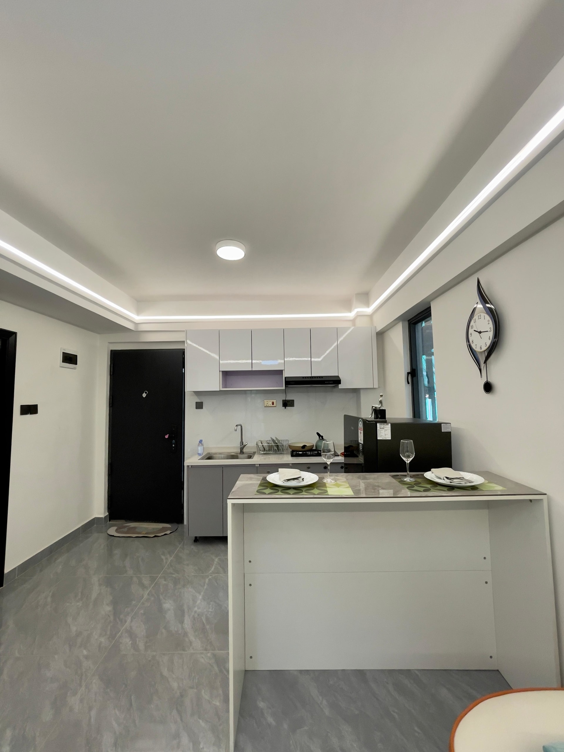 Serene Manor 2 Bedroom Apartment