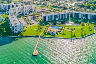 200 Intracoastal Place #504 1