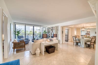 3589 S Ocean Boulevard #305 1