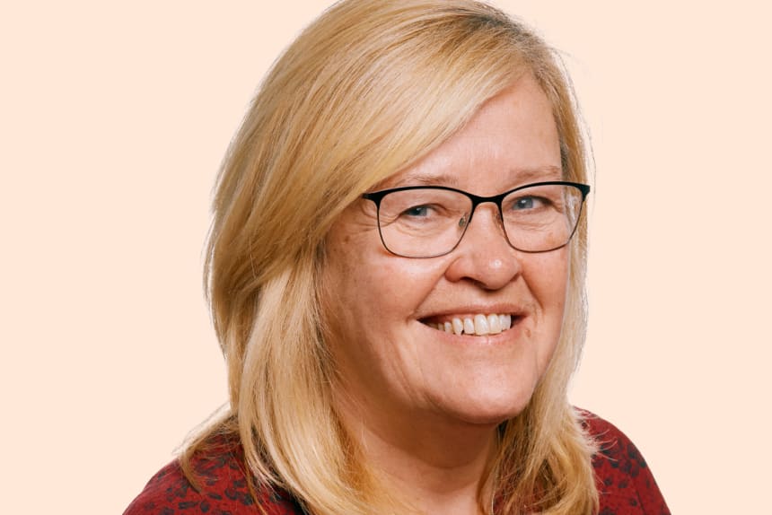 Julia Porter portrait image