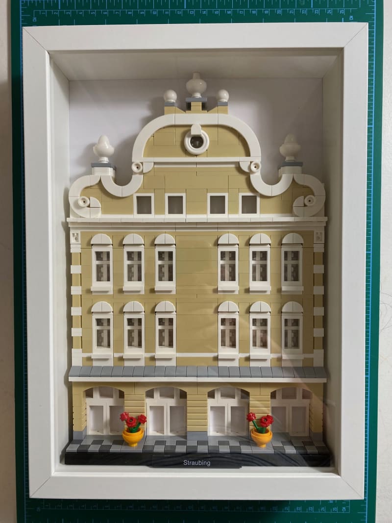 Altstadtgebäude (Nanu Nana)