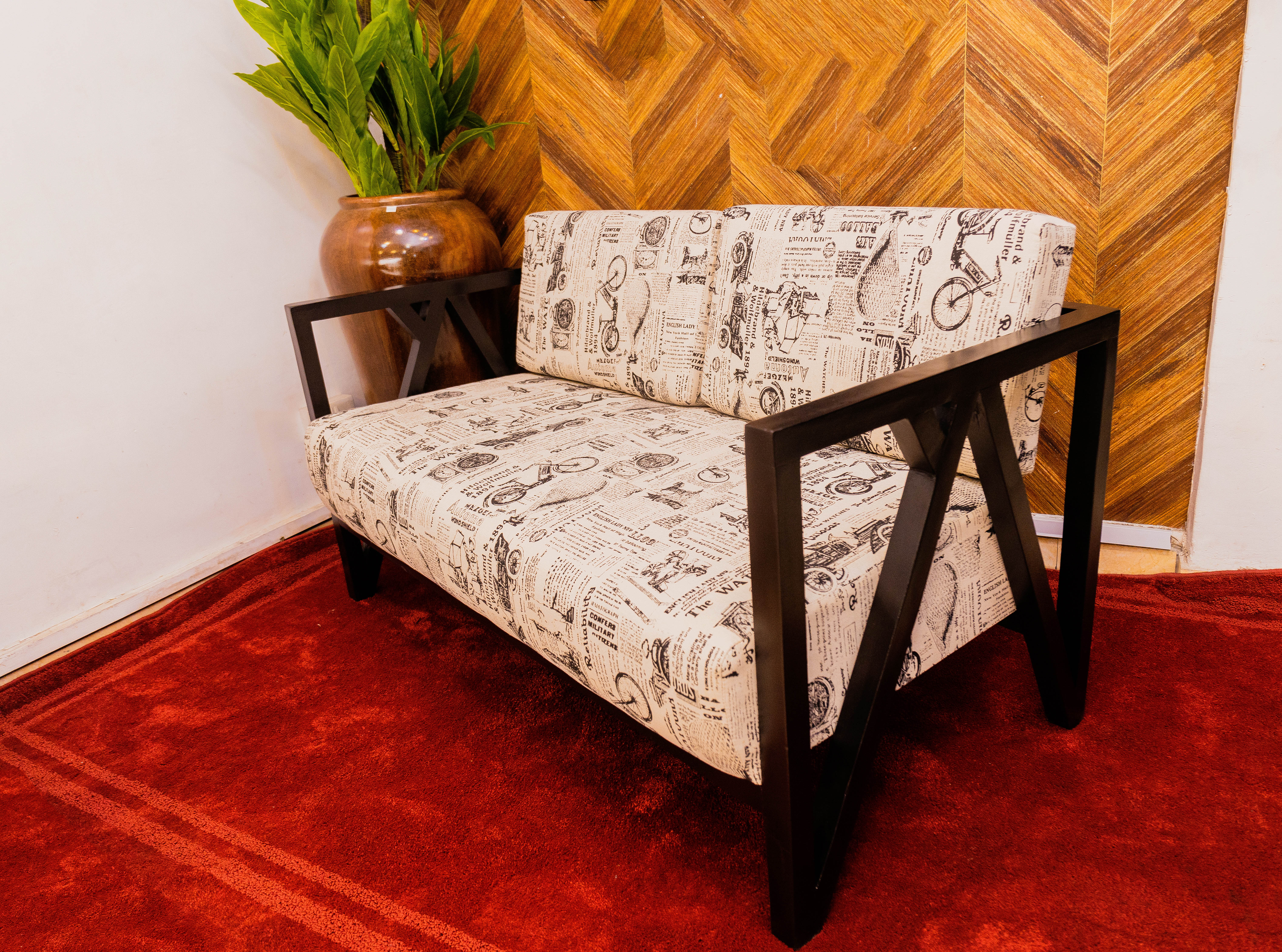 Model Wellington  5-Sitter Settee