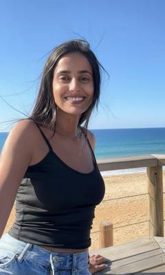 הילה עצמון