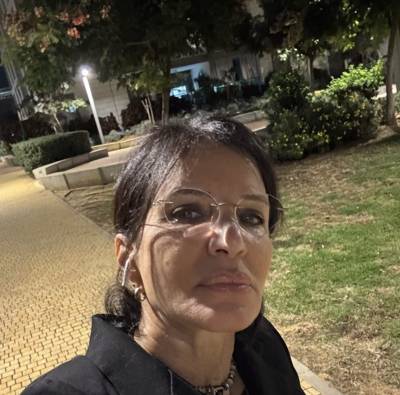 דלית בן שבת