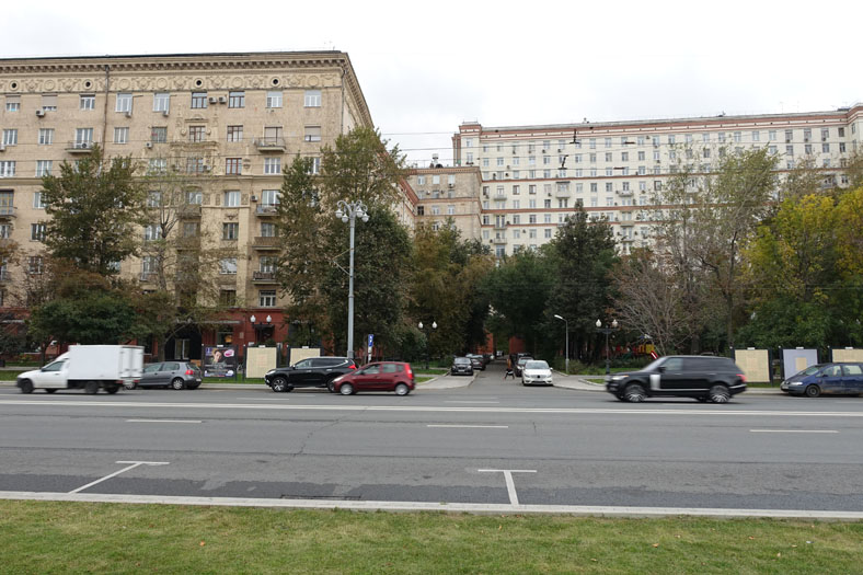 moscow buildings on frunzenskaya