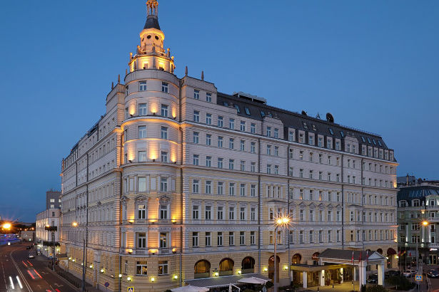 baltschug kempinski hotel