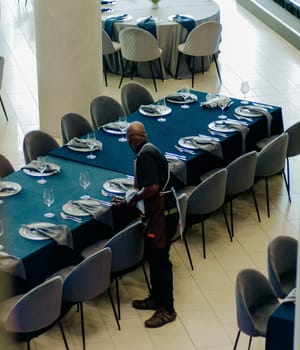 large-scale event catering & Décor