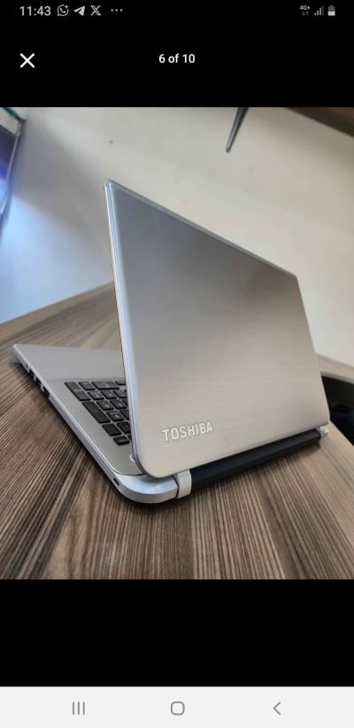 Toshiba core i7 Touchscreen