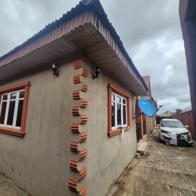 Well-Built 3-Bedroom Twin Flat for Sale at Akuru, Elebu