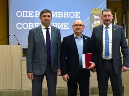 Благодарим за многолетнюю службу!