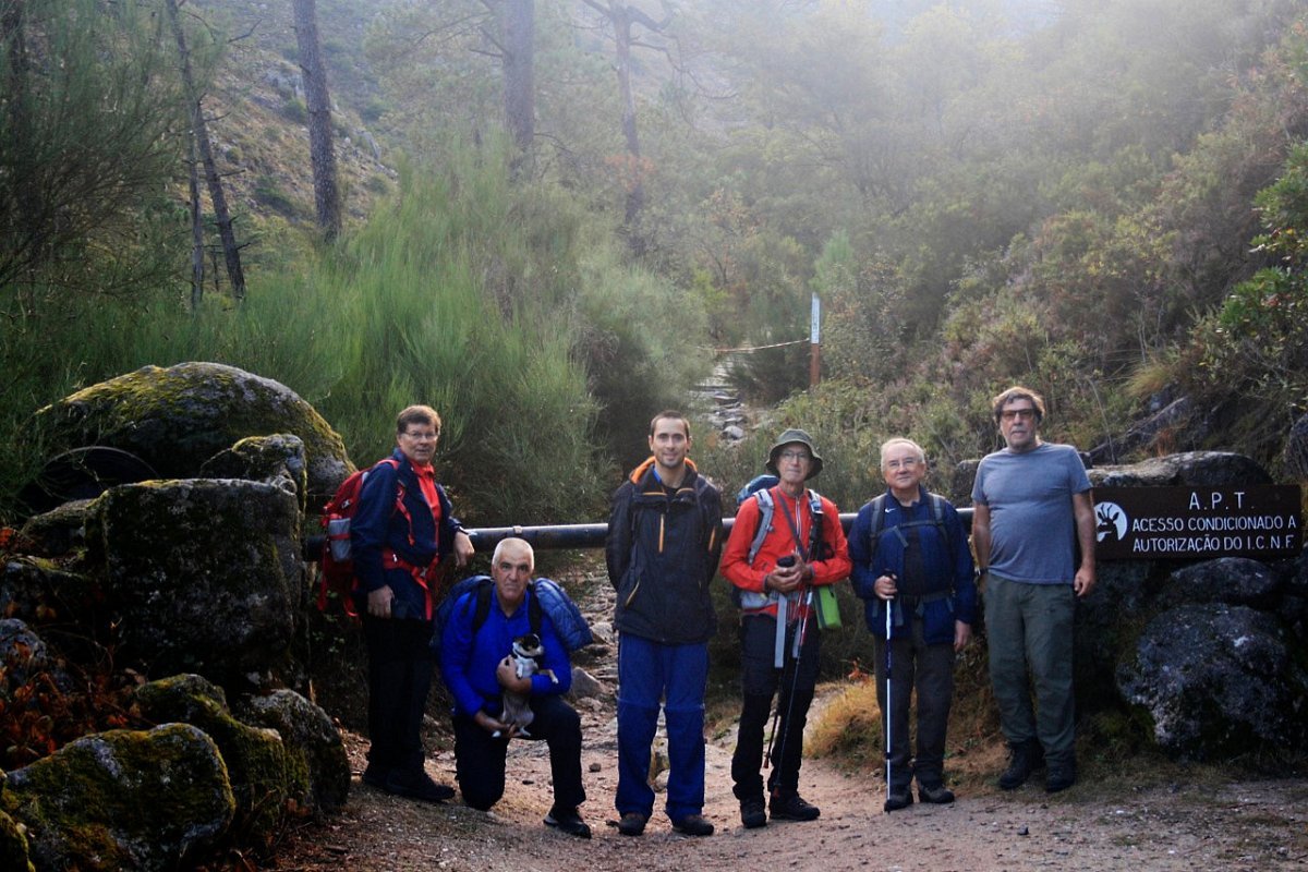 Foto do grupo Vianatrilhos