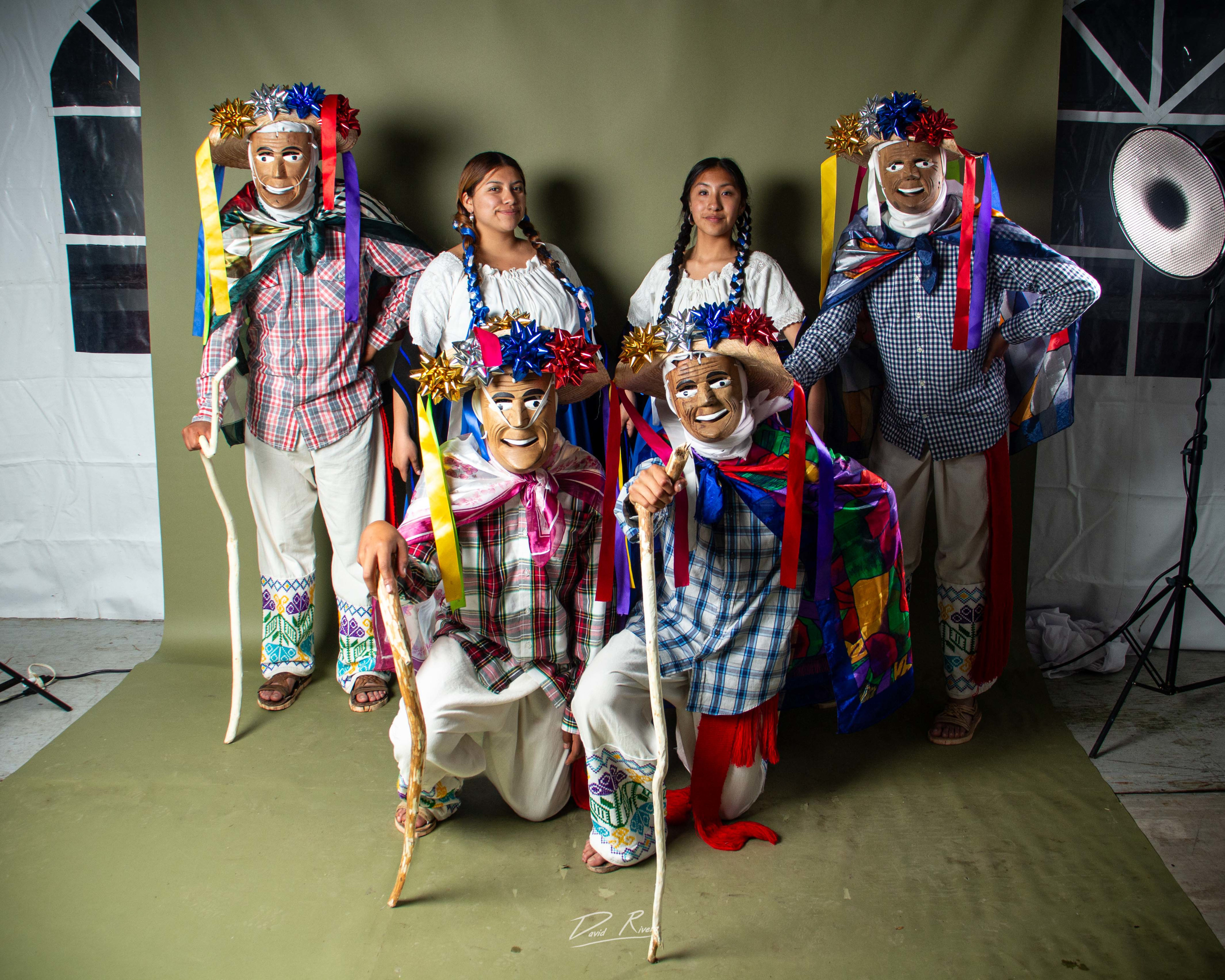 COSJTARAS DE CHERÁN - Fotografía 1