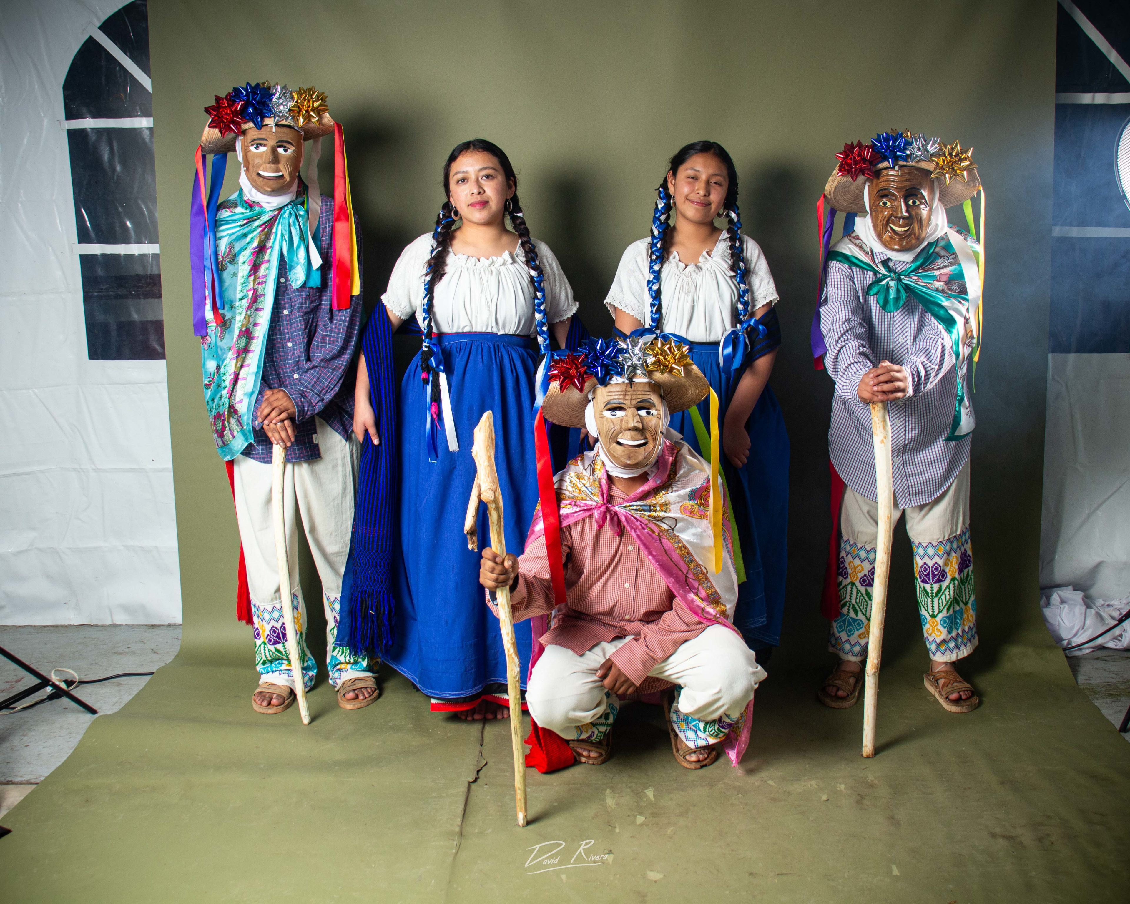 COSJTARAS DE CHERÁN - Fotografía 2