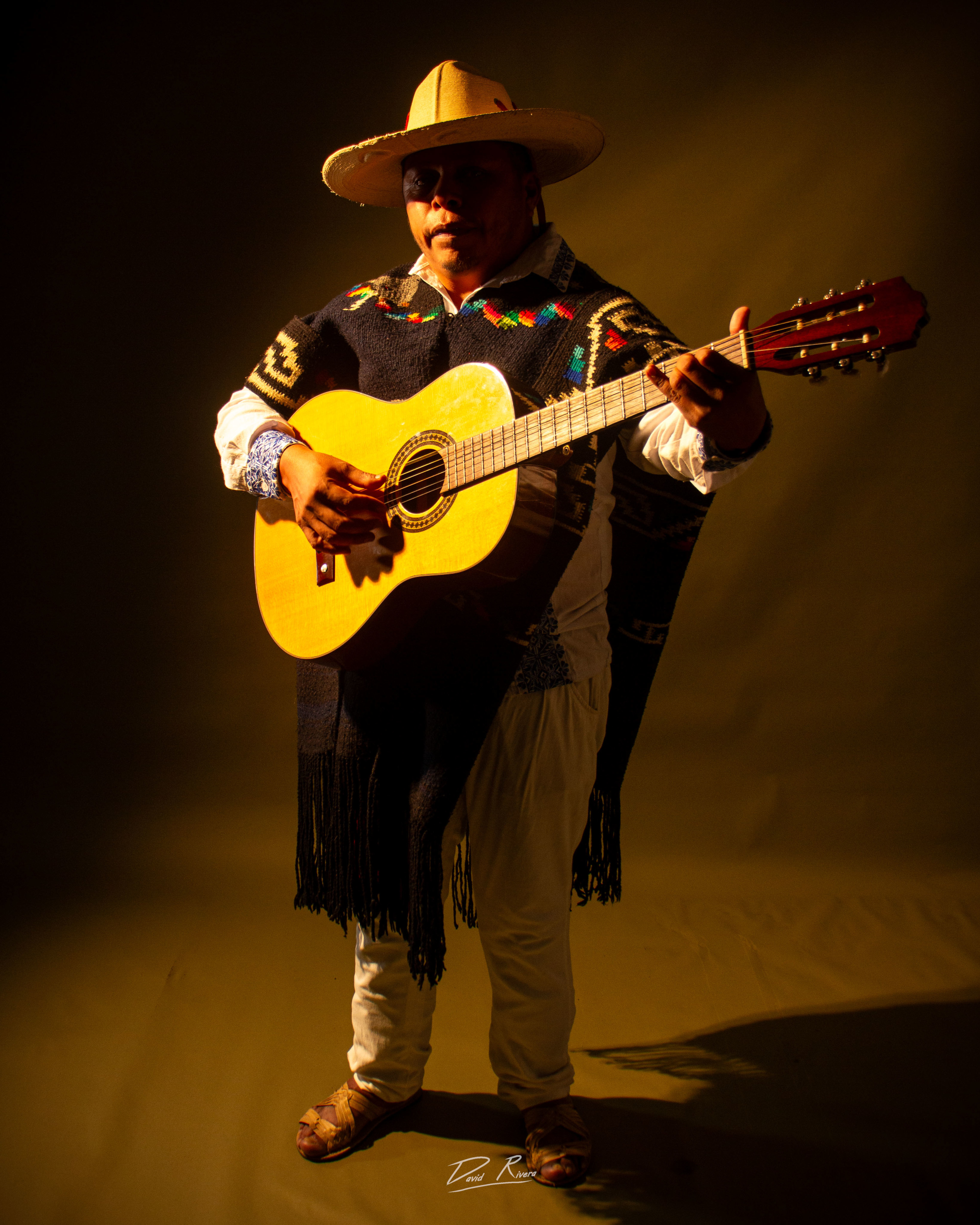 PIRERIS LUPILLO Y NALO Y AMIGOS DE LA SIERRA - Fotografía 3
