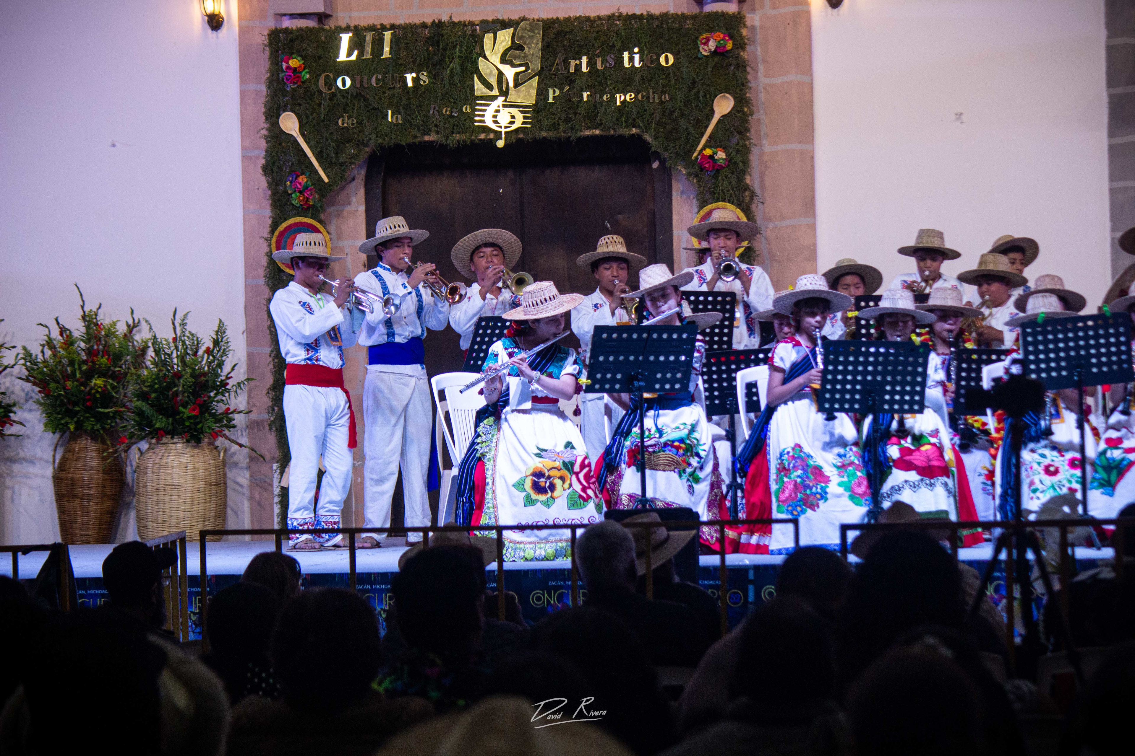 BANDA SINFÓNICA DE IHUATZIO - Fotografía 6