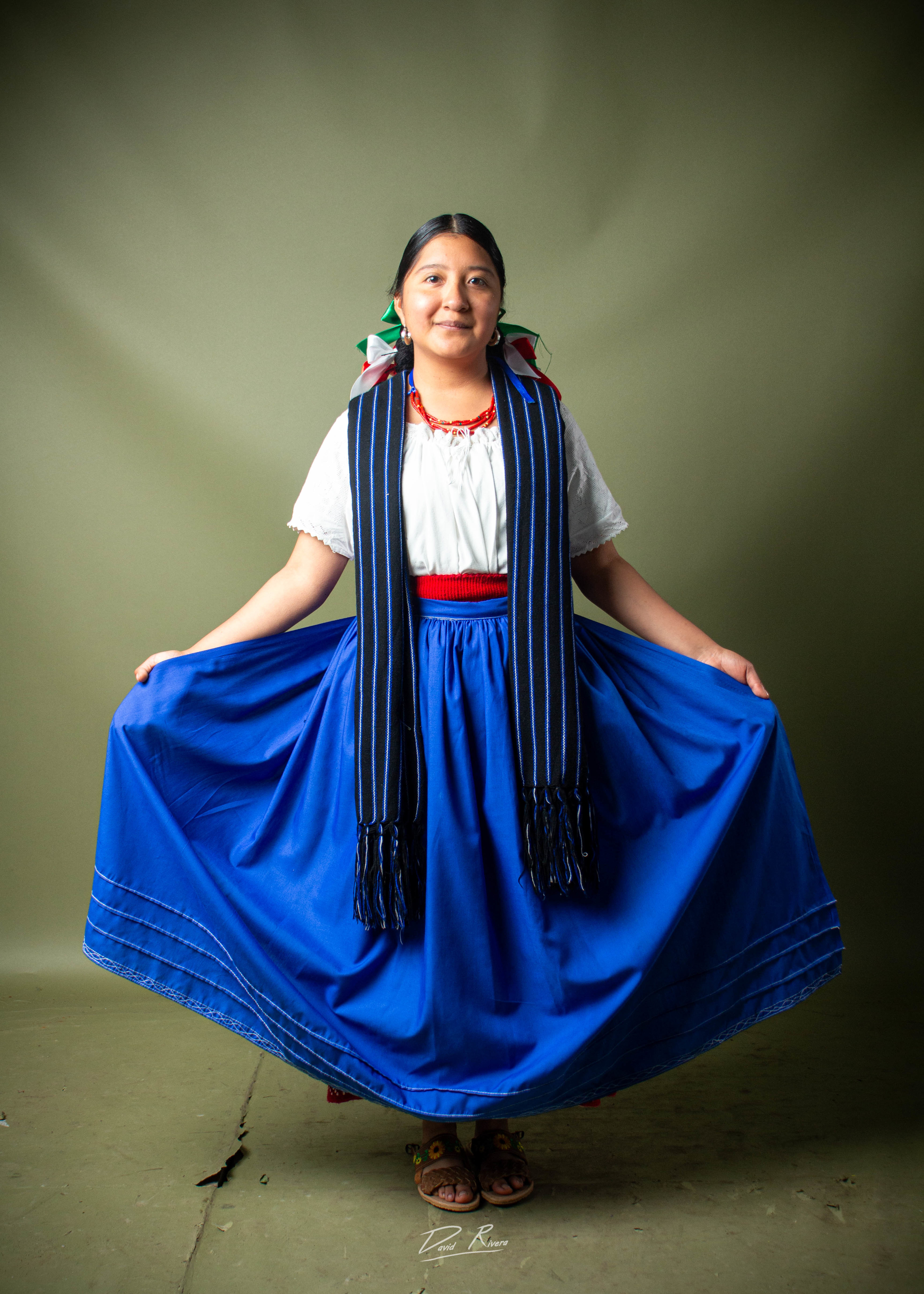 ORQUESTA GRANDE DE TINGAMBATO - Fotografía 17