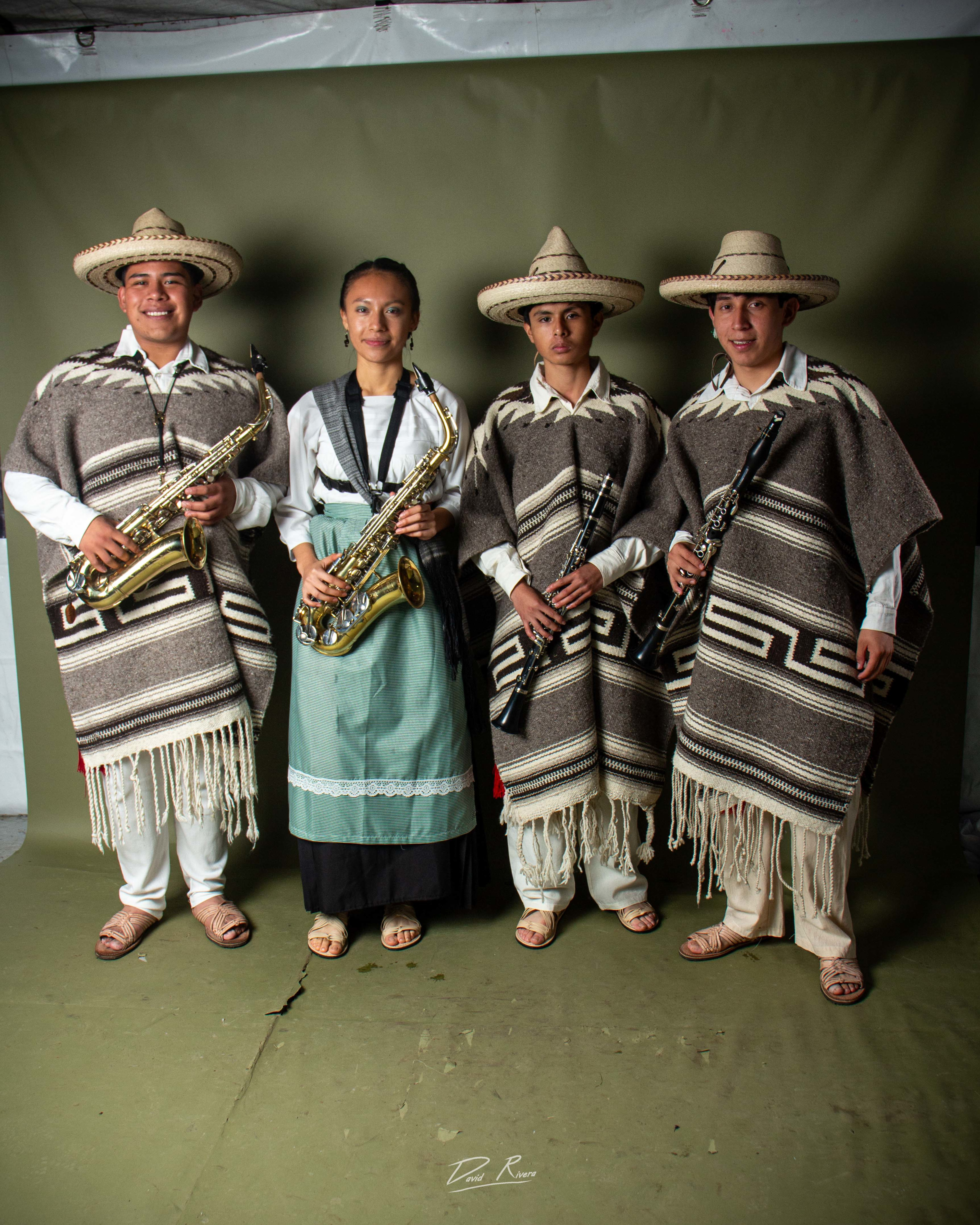 ORQUESTA GRANDE DE TINGAMBATO - Fotografía 22