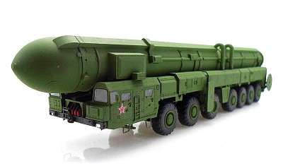 diecast military vahicle Topol