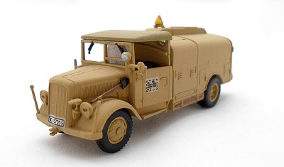 готовая модель грузовика Opel Blitz Tankwagen