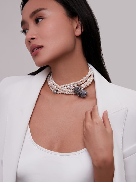 Necklace "English tea" hovered