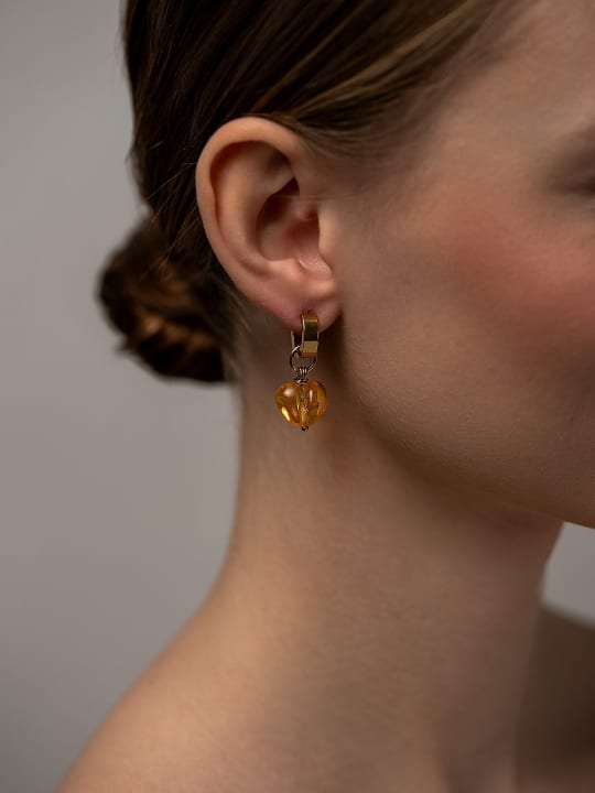 Earring "Amber Shine Heart " hovered