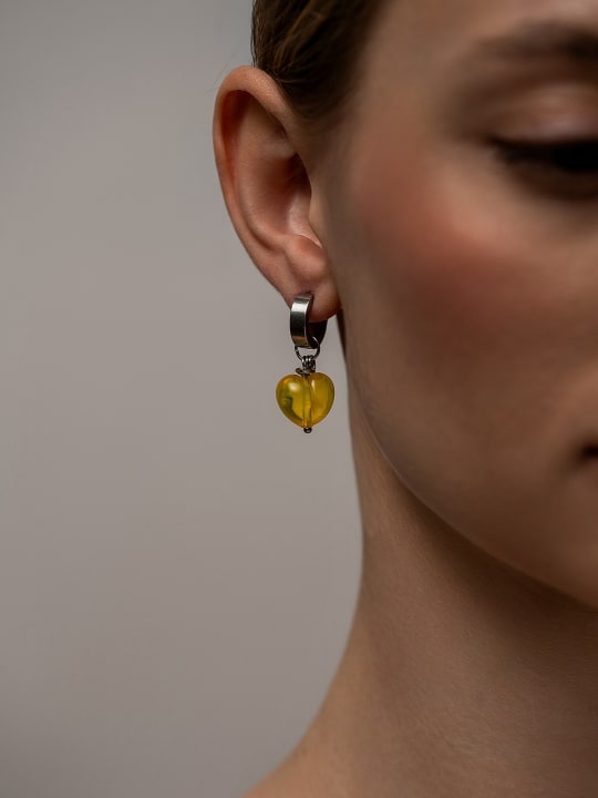 Earring "Golden Glow Heart" hovered