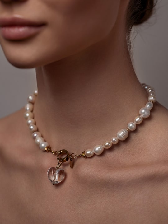 Pendant "Venetian Heart" hovered