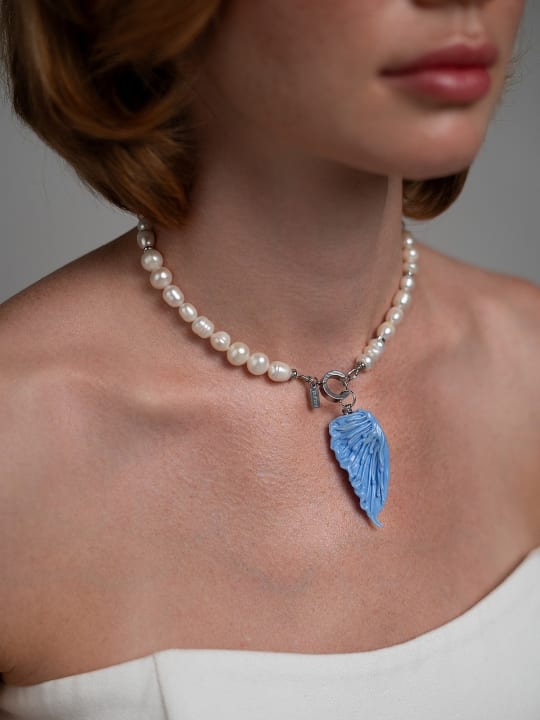 Pendant "Cornflower Wing" 2
