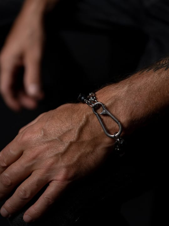Bracelet "Graphite Carabiner" 2