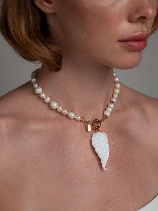 Pendant "White Wing" 2