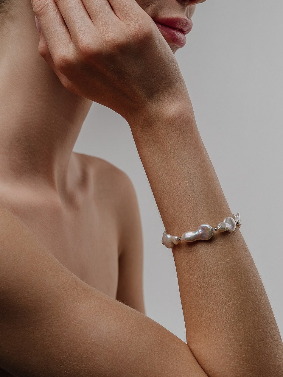 Baroque Pearl Bracelet "Silver Pulse" image 3
