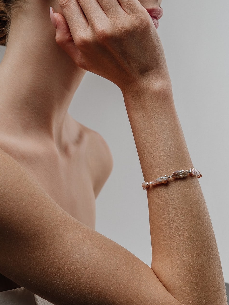Baroque Pearl Bracelet “Ivory Mood” image 2