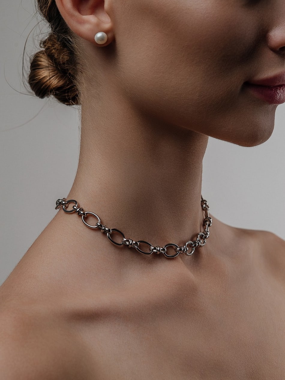 Necklace "Lunar Edge" image 2