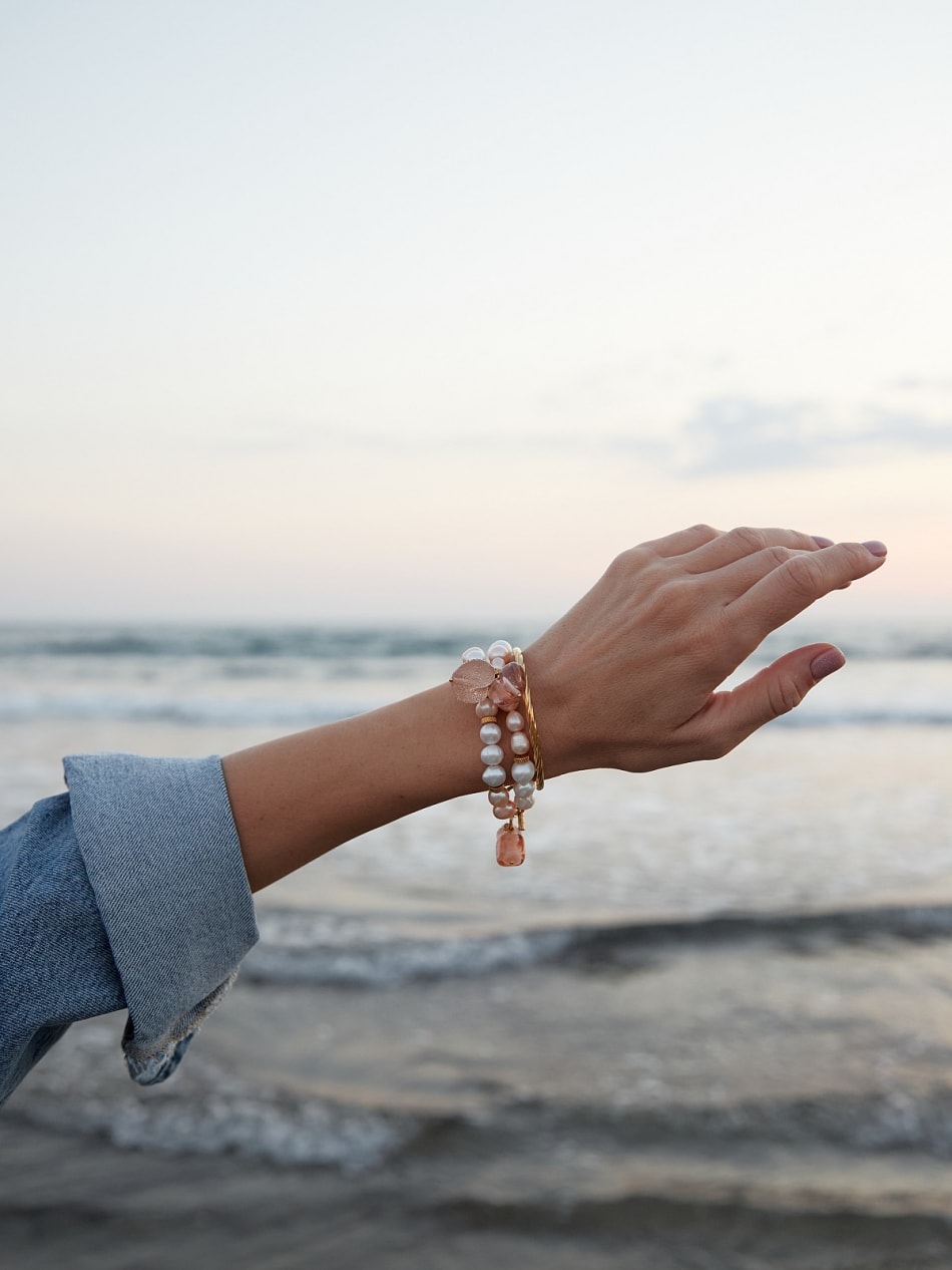 Bracelet "Apricot ray" image 7