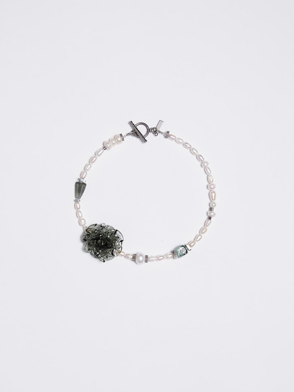 Choker "On the throne" image 1