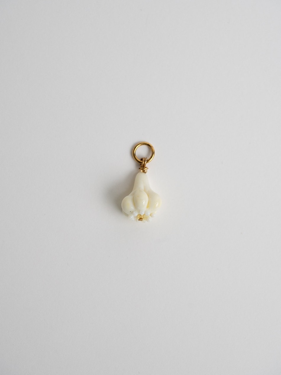 Pendant "Garlic Charm" image 1