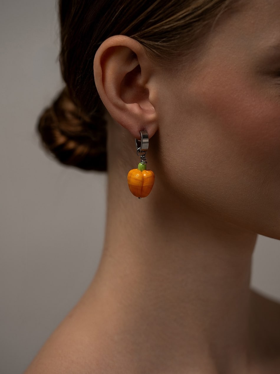 Pendant "Golden Bell" image 3