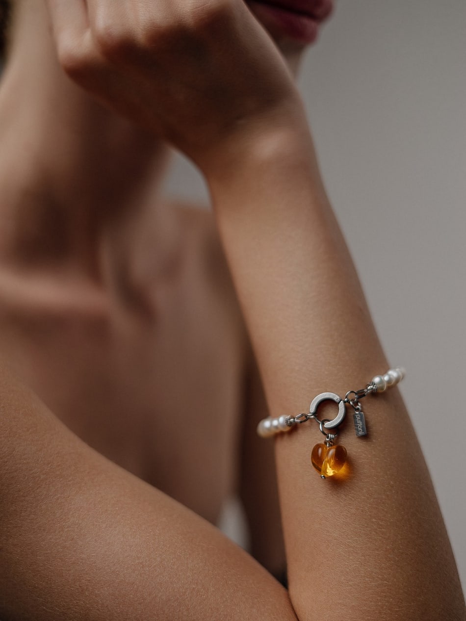 Pendant "Amber Shine Heart " image 6