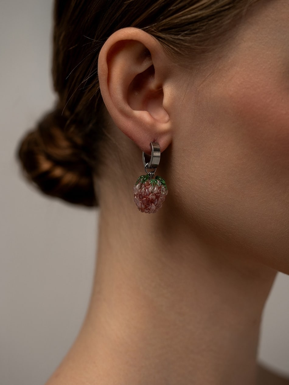 Earring "Frost Raspberry" image 3