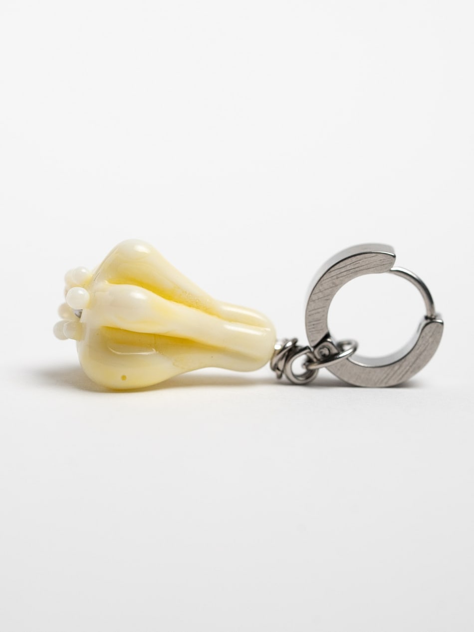 Earring "Garlic Charm" image 4