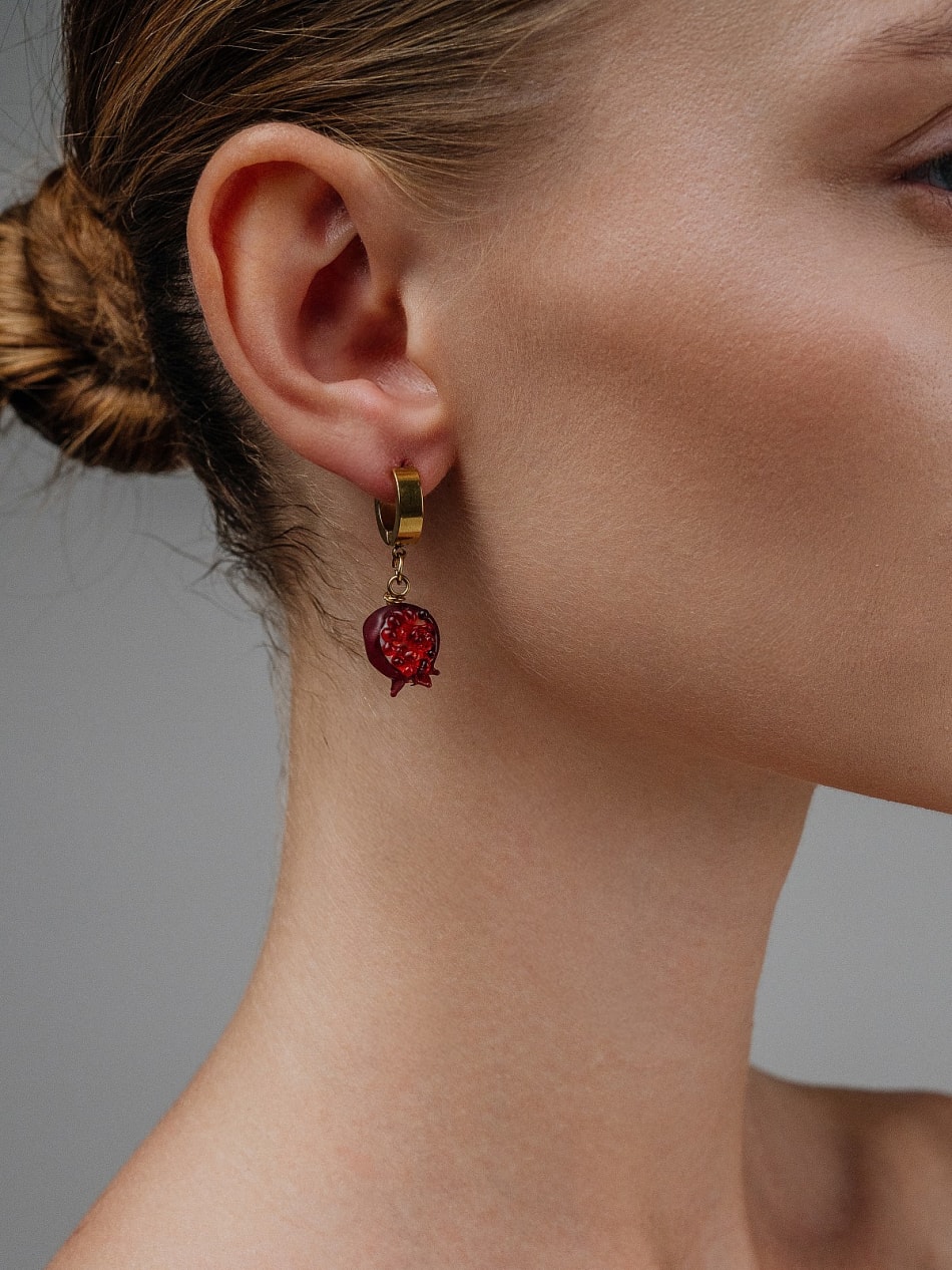 Earring "Ruby Secret" image 3