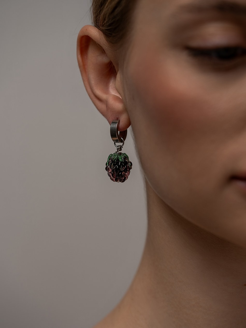Earring "Midnight Blackberry" image 2