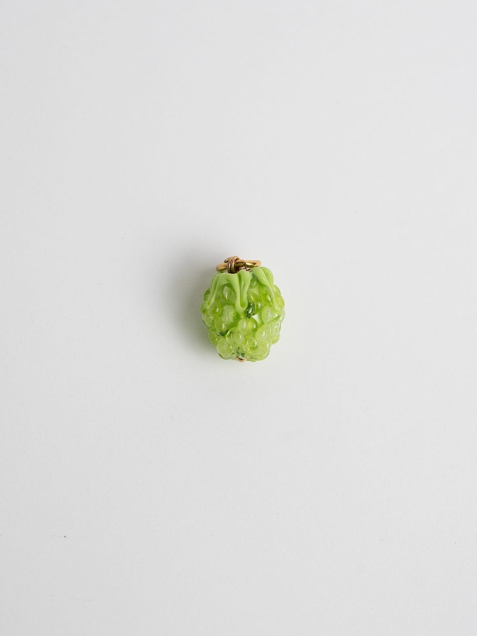Pendant "Emerald Raspberry " image 8